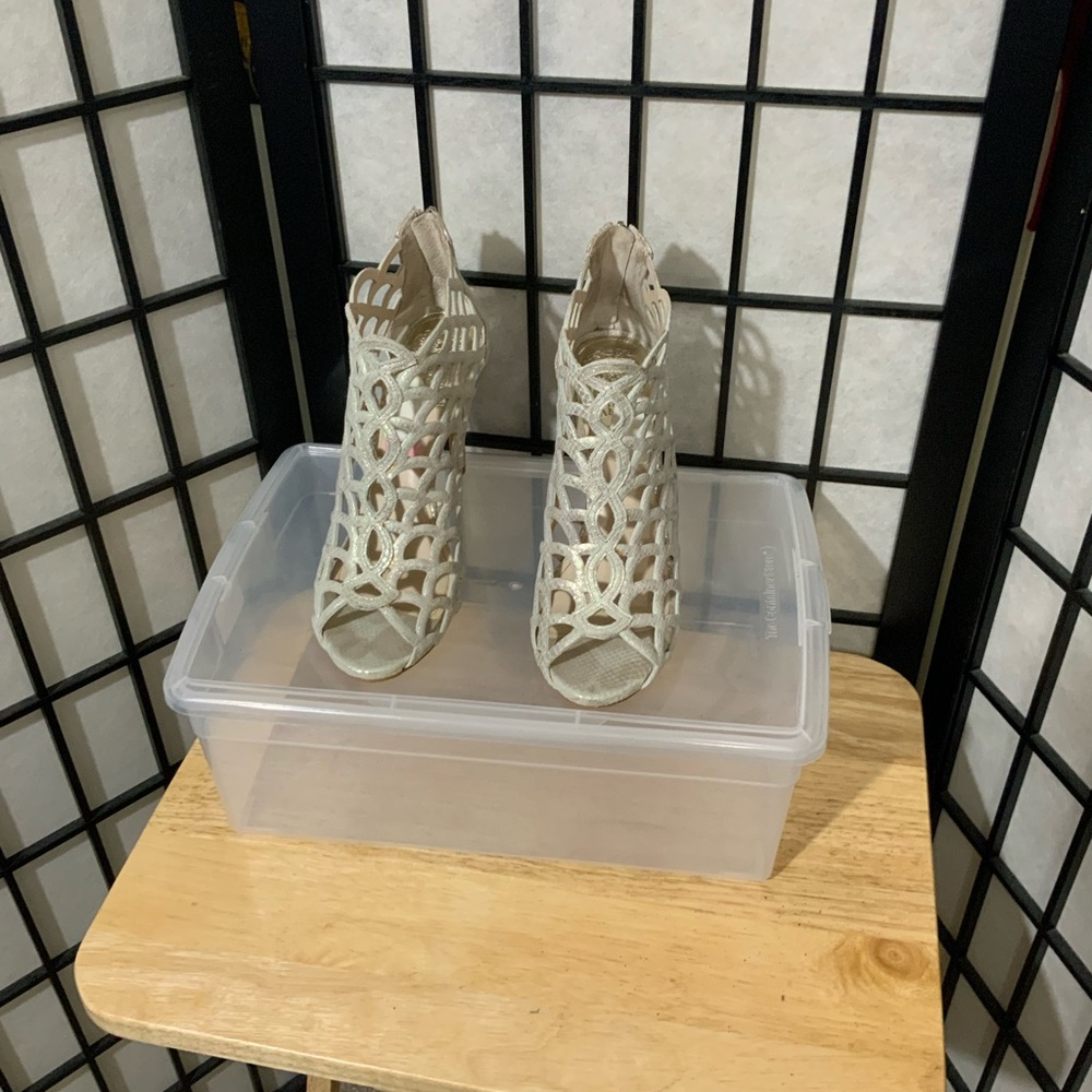 Vince Camuto  Fontanela Metallic Taupe Heel In Scallop Design. Leather